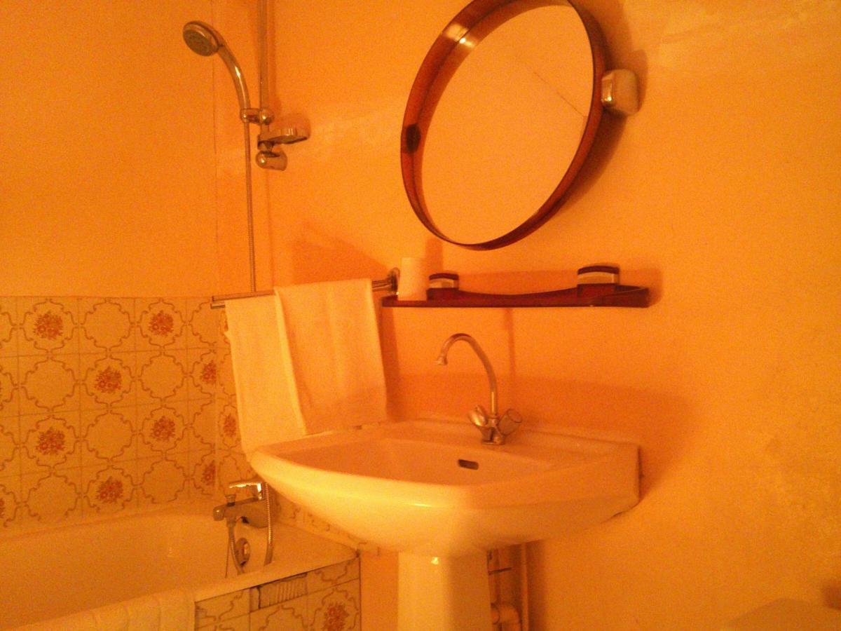 La Colombiere Bed & Breakfast Chasnais ภายนอก รูปภาพ
